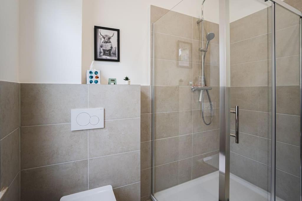 Апартаменты Wohnen Im Fluesseviertel Бремен Экстерьер фото